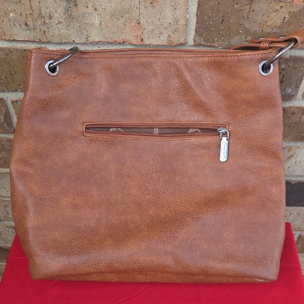Wrangler Tan and Black Cow Print Shoulder Bag - Picture 2 of 11
